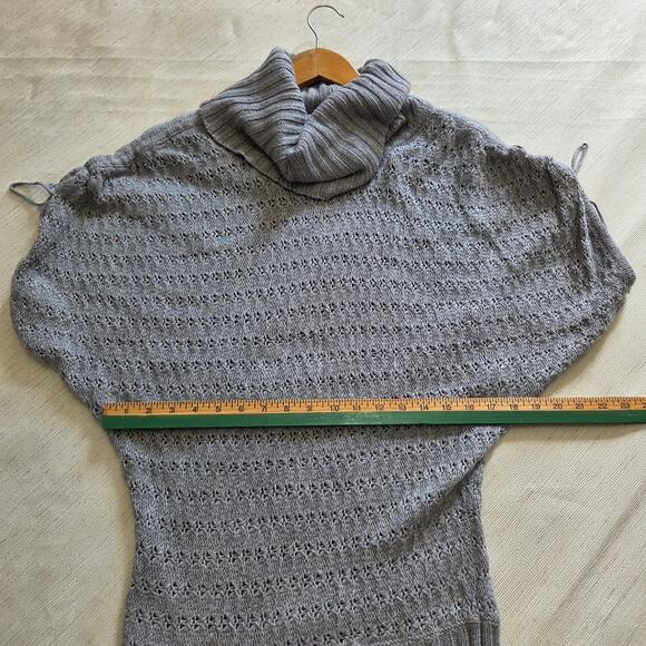 Buffalo by David Bitten Grey Cowl Neck Short Sleeve Sweater Woman's Size Medium - Picture 5 of 7